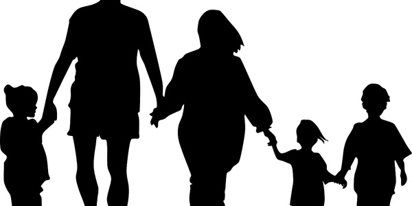 familyof5silhouette.jpg